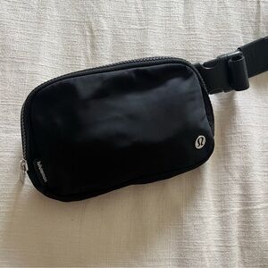 Black Lululemon belt bag